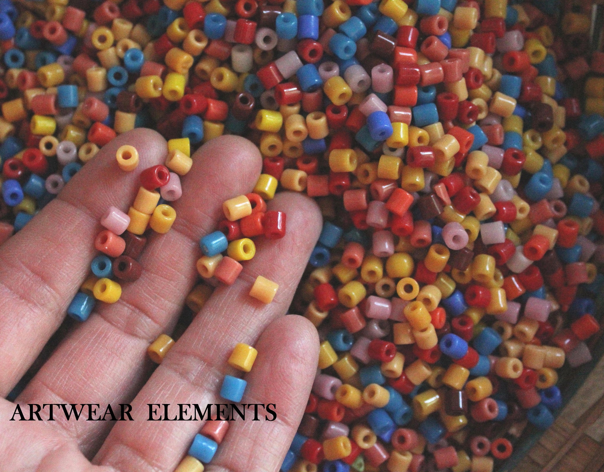 Multicolored Glass Crow Beads, Vintage Glass Beads, 4.5mm, Mixed Beads –  ArtWear Elements®